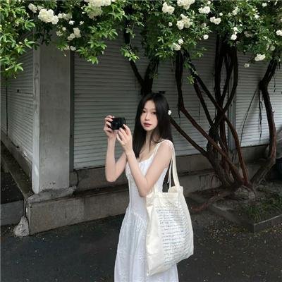 我们全村都不是人